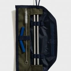 United By Blue Gear The Straw Kit