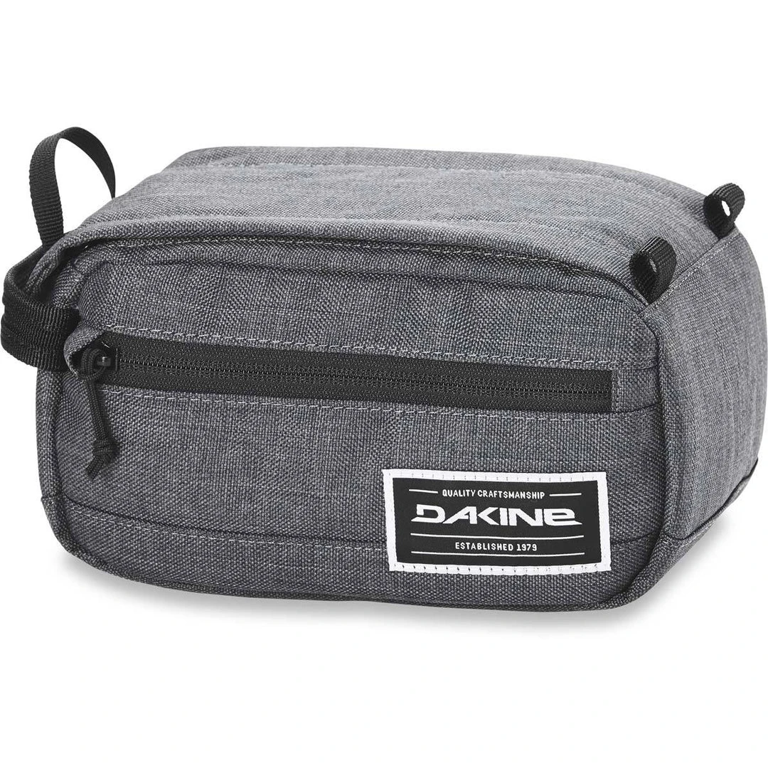 Dakine Groomer Medium Travel Kit 3 Dakine Groomer Medium Travel Kit