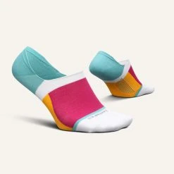 Feetures Men's Light Weight Ultra Light Hidden Socks