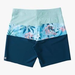 Billabong Tribong Pro Boardshorts 19