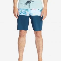 Billabong Tribong Pro Boardshorts 19
