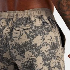 RVCA Men's Yogger Hybrid Elastic Shorts 17” For Men