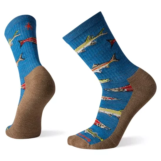 Smartwool Men's Hike Light Fish Pattern Crew Socks For Men 4 Smartwool Men's Hike Light Fish Pattern Crew Socks For Men