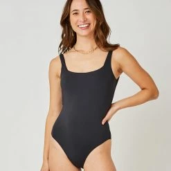 Carve Designs Skye One Piece Swimwear For Women