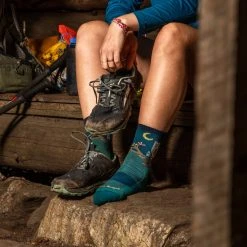 Darn Tough Critter Club Micro Crew Lightweight Hiking Socks For Women Women's
