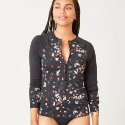 Carve Designs Kona Half-Zip Rashguard For Women 8 Carve Designs Kona Half-Zip Rashguard For Women