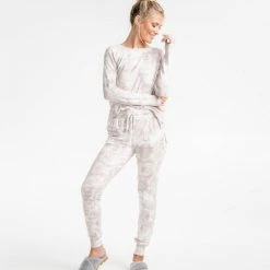 Southern Shirt Company Wildest Dreams Raglan Top For Women Women's